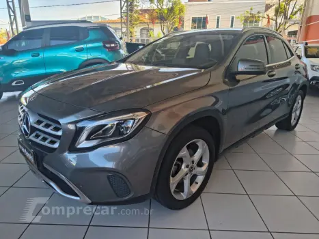 Mercedes-Benz GLA 200 1.6 16V 4P FLEX CGI ADVANCE TURBO AUTOMÁTICO 4 portas