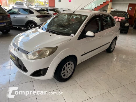 FORD FIESTA 1.6 Rocam SE Sedan 8V 4 portas