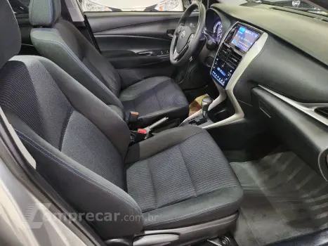 Yaris Sedan 1.5 16V 4P FLEX PLUS MULTIDRIVE AUTOMÁTICO CVT