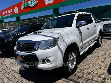 Toyota HILUX 3.0 SRV TOP 4X4 CD 16V Turbo Intercooler 4 portas