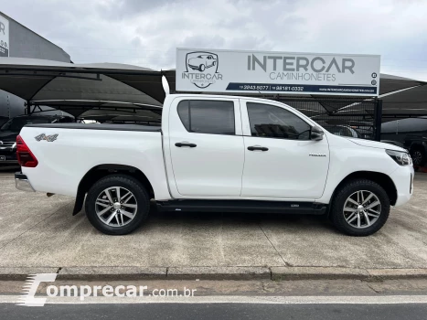 HILUX 2.8 D-4d Turbo CD Power Pack 4X4