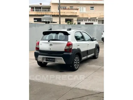 ETIOS CROSS 1.5 16V FLEX 4P MANUAL