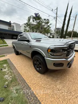 RAM 6.7 3500 Laramie 4X4 CD 6 Cilindros Turbo