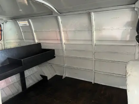 KOMBI 1.6 Furgão 8V