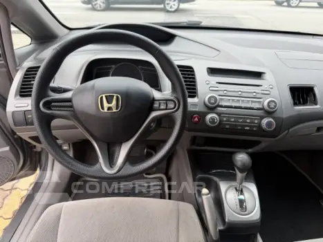 CIVIC - 1.8 LXS 16V 4P AUTOMÁTICO