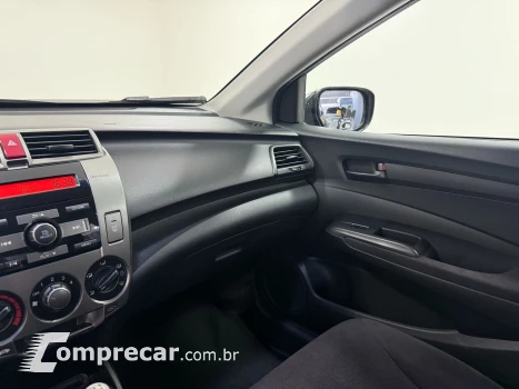 CITY 1.5 LX Sedan 16V