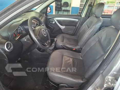 Sandero 1.6 EXPRESSION 8V FLEX 4P MANUAL