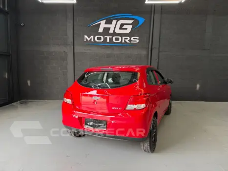 ONIX HATCH LT 1.0 8V FlexPower 5p Mec.