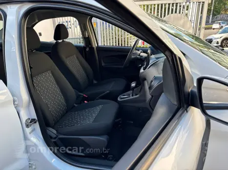 ka sedan Se Plus automático