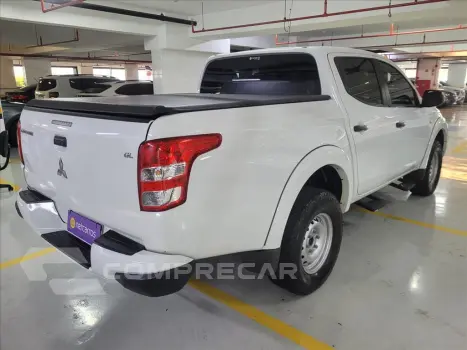 L200 TRITON 2.4 16V TURBO DIESEL GL CD 4X4 MANUAL