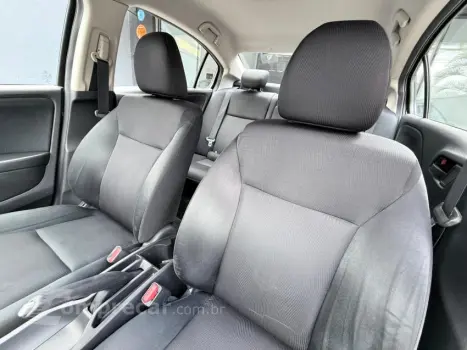 CITY 1.5 LX Sedan 16V