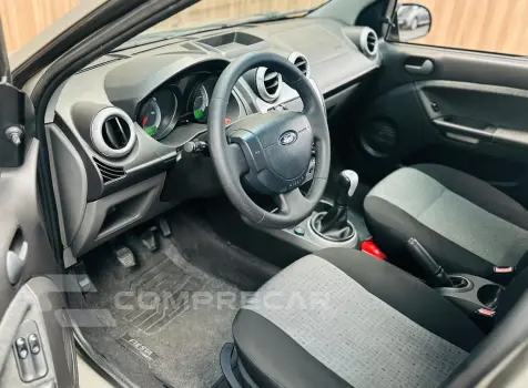 FIESTA 1.6 MPI Sedan 8V