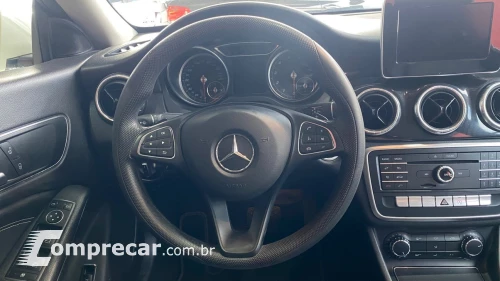 MERCEDES-BENZ CLA 180 1.6 CGI 7G-DCT