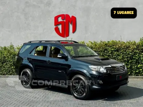 HILUX SW4 - 3.0 SRV 4X4 7 LUGARES 16V TURBO INTERCOOLER 4P A