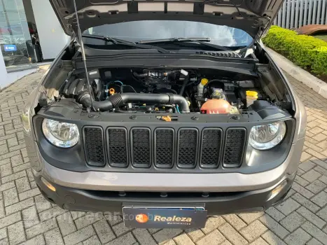 Renegade Sport 1.8 4x2 Flex 16V Aut.