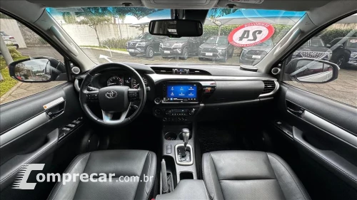 HILUX 2.8 D-4D TURBO DIESEL CD SRX PLUS 4X4 AUTOM