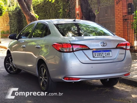 YARIS 1.5 16V FLEX SEDAN XL LIVE MULTIDRIVE