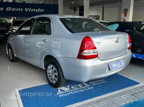 ETIOS 1.5 XS SEDAN 16V FLEX 4P MANUAL