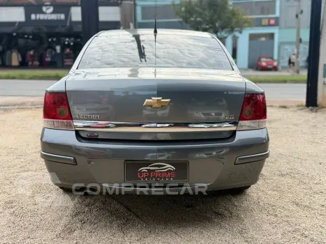 VECTRA 2.0 MPFI ELEGANCE 8V 140CV FLEX 4P MANUAL