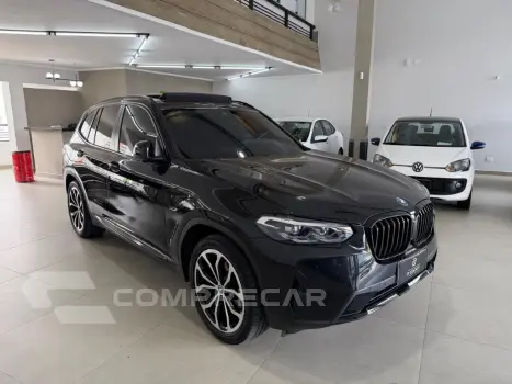 BMW X3 XDRIVE 30e X-Line Turbo Aut. (Híb.) 4 portas
