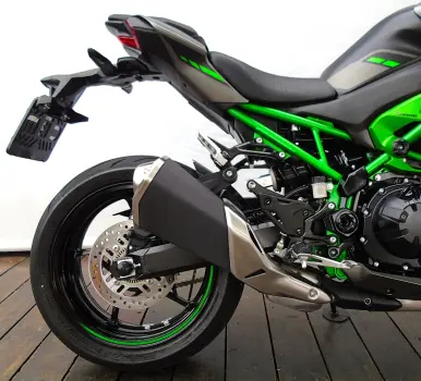 KAWASAKI Z900 ABS
