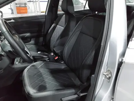 VIRTUS 1.4 250 TSI EXCLUSIVE AUTOMÁTICO