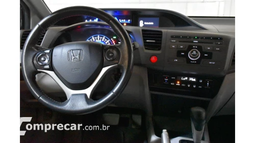 CIVIC - 1.8 LXS 16V 4P AUTOMÁTICO