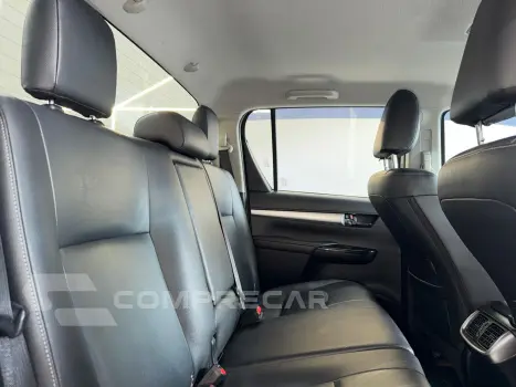 HILUX 2.8 D-4d Turbo CD SRX 4X4