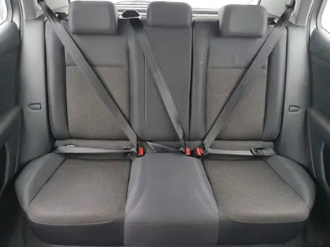 T-CROSS 1.0 200 TSI TOTAL FLEX AUTOMÁTICO