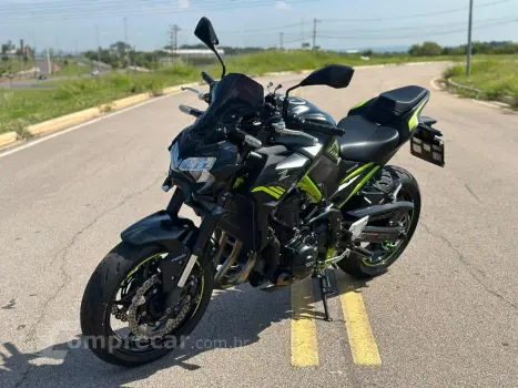 KAWASAKI Z900