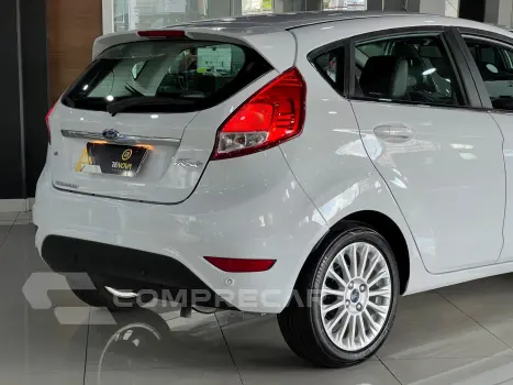 FIESTA 1.6 TITANIUM HATCH 16V FLEX 4P MANUAL