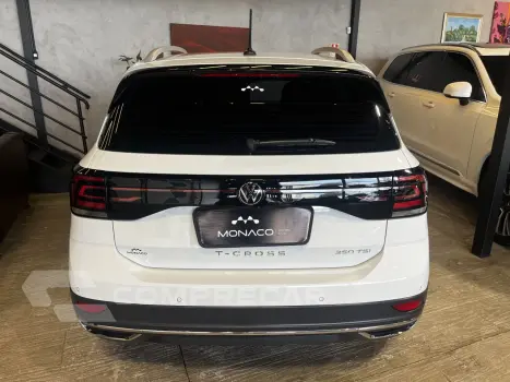 T-Cross 1.4 4P 250 TSI FLEX HIGHLINE AUTOMÁTICO