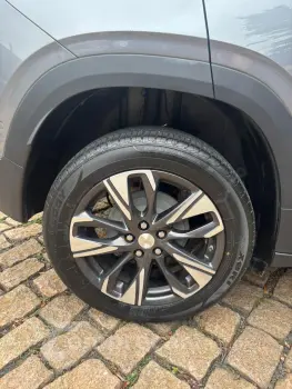 TRACKER 1.2 Turbo Premier