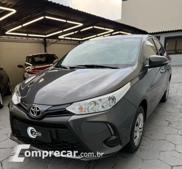 Toyota YARIS 1.5 16V Sedan XL 4 portas