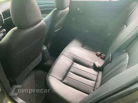 Versa Sedan 1.6 16V 4P SL FLEX XTRONIC AUTOMÁTICO CVT