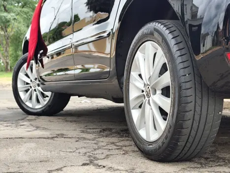 FOX 1.6 MI 8V FLEX 4P MANUAL