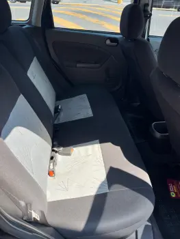 FIESTA 1.6 MPI Class Hatch 8V