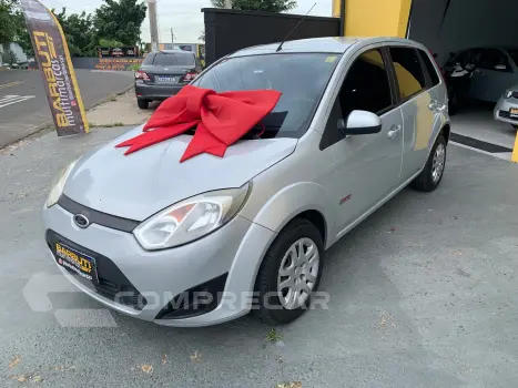 FORD FIESTA 1.6 Rocam 8V 4 portas