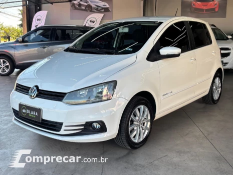 Volkswagen FOX 1.6 MI Comfortline 8V 4 portas