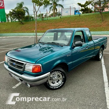 FORD RANGER 4.0 STX 4X2 CE V6 12V 4 portas