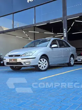 FORD Focus Ghia Sed. 2.0 16V/ 2.0 16V Flex 4p 4 portas