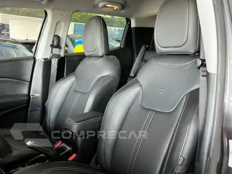 Toro Volcano 2.0 16V 4x4 TB Diesel Aut.