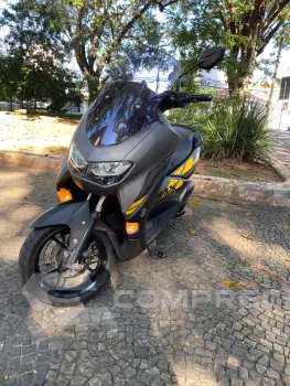 Yamaha NMAX 160 CONNECTED