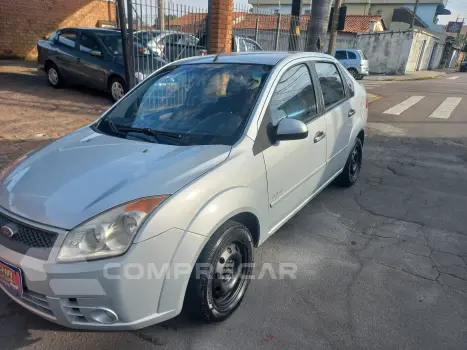 FORD FIESTA 1.6 MPI Sedan 8V 4 portas