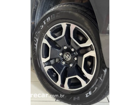 HILUX 2.8 D-4D TURBO DIESEL CD SRX 4X4 AUTOMÁTICO