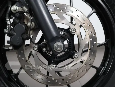 YAMAHA FZ25 FAZER ABS