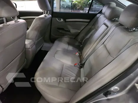 Civic 1.8 16V 4P EXS AUTOMÁTICO
