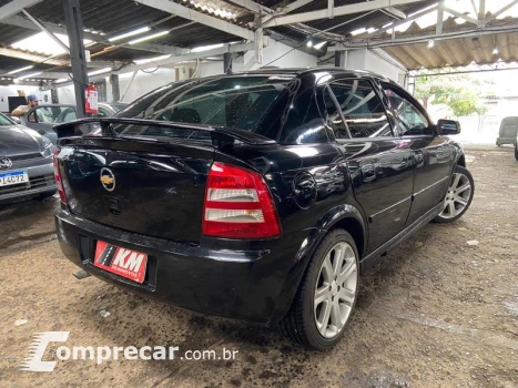 ASTRA HATCH ADVANTAGE 2.0 4P