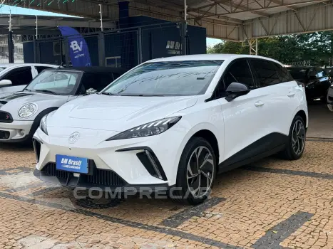 MG  4 64 KW Luxury 4 portas
