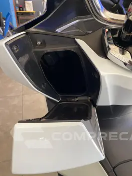 PCX 160 DLX ABS
